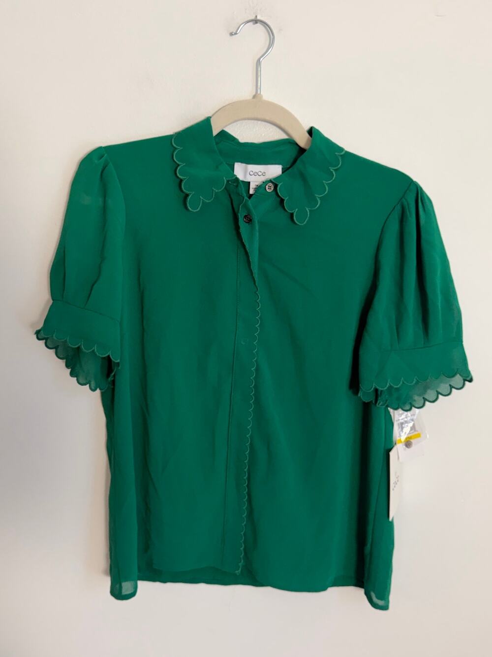 Cece Kelly Green Short sleeve blouse NWT size PM